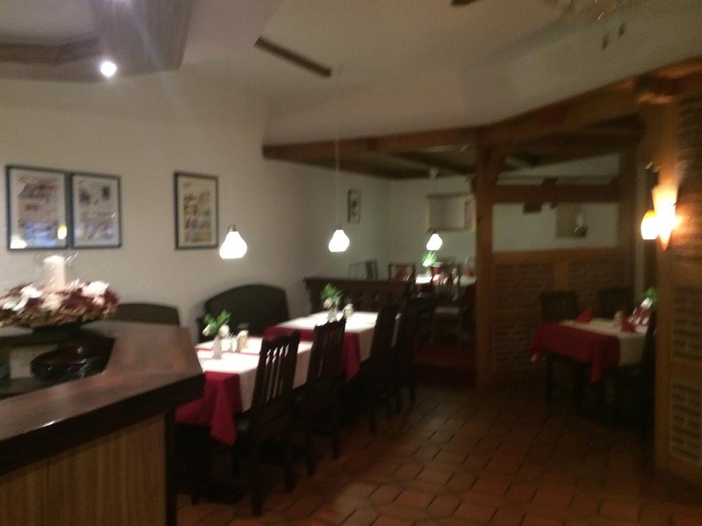 Hotel Friesenhof Westoverledingen Экстерьер фото